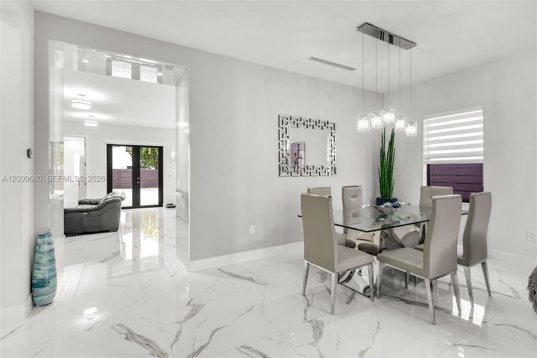 На продажу: $1,175,000 (3 спален, 2 ванн, 2196 Квадратных фут)