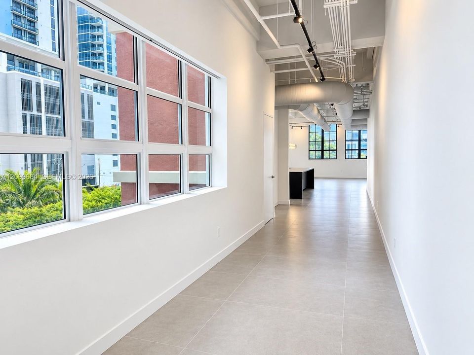 For Rent: $15,000 (3 beds, 2 baths, 2557 Square Feet)