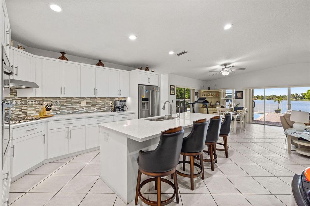 For Sale: $1,800,000 (4 beds, 3 baths, 3151 Square Feet)