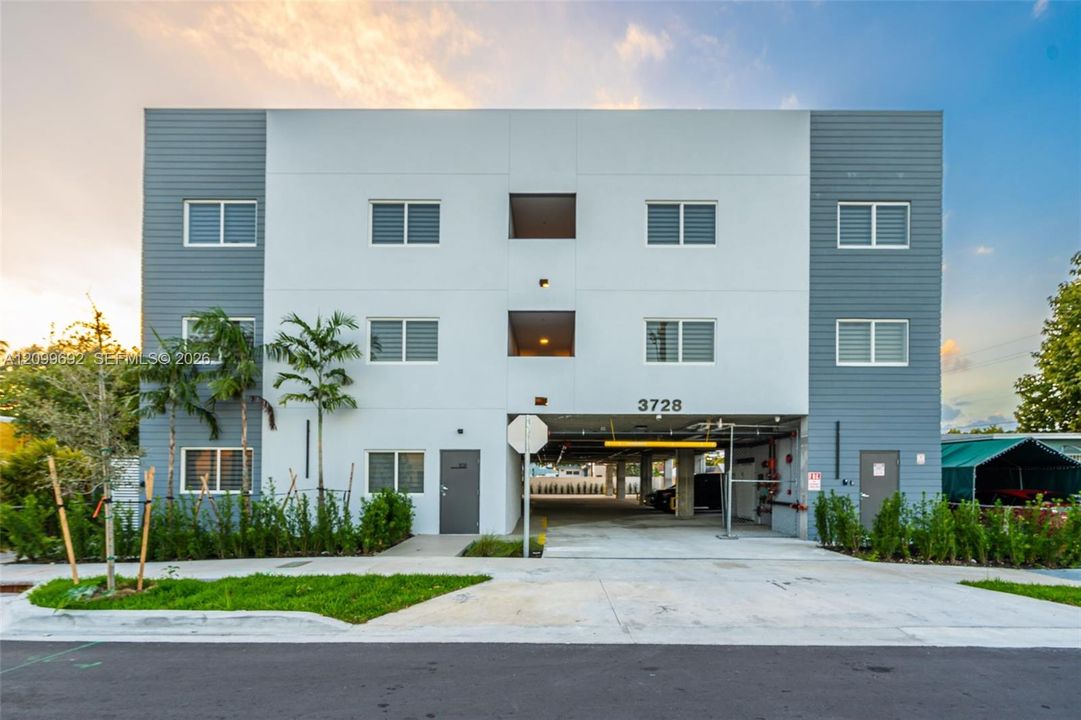 For Rent: $1,900 (1 beds, 1 baths, 0 Square Feet)