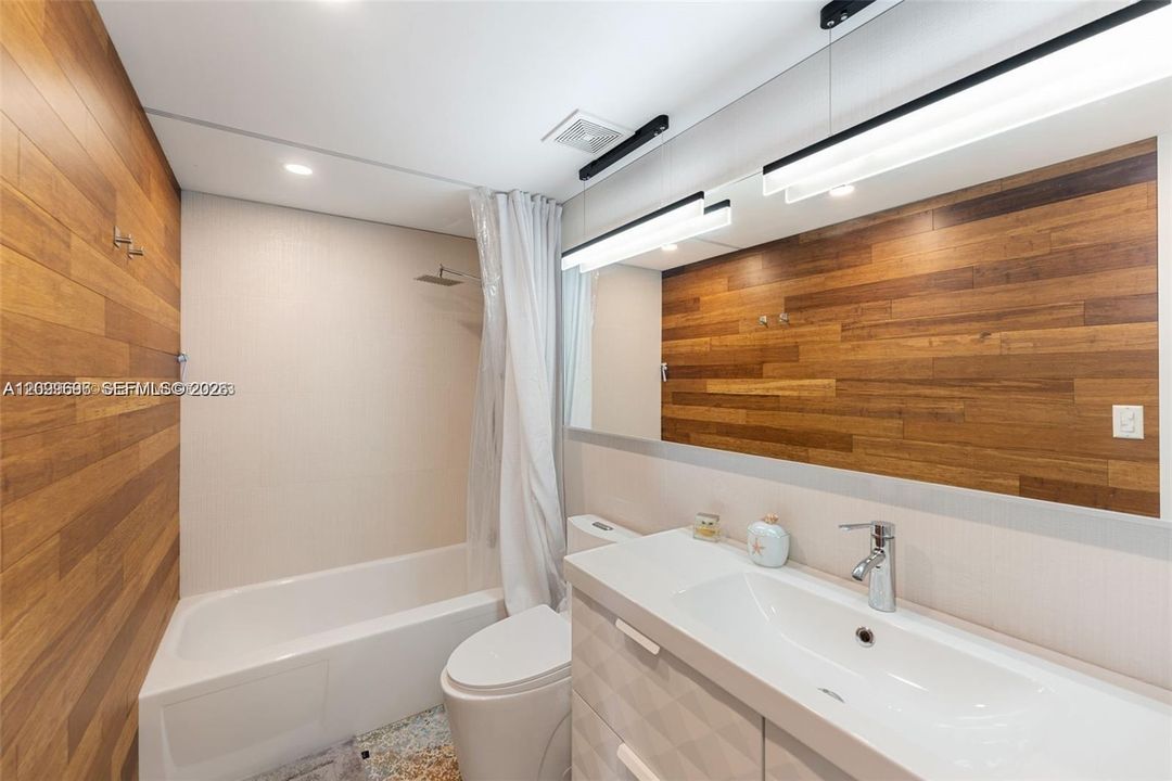 En Renta: $4,100 (2 camas, 2 baños, 1330 Pies cuadrados)