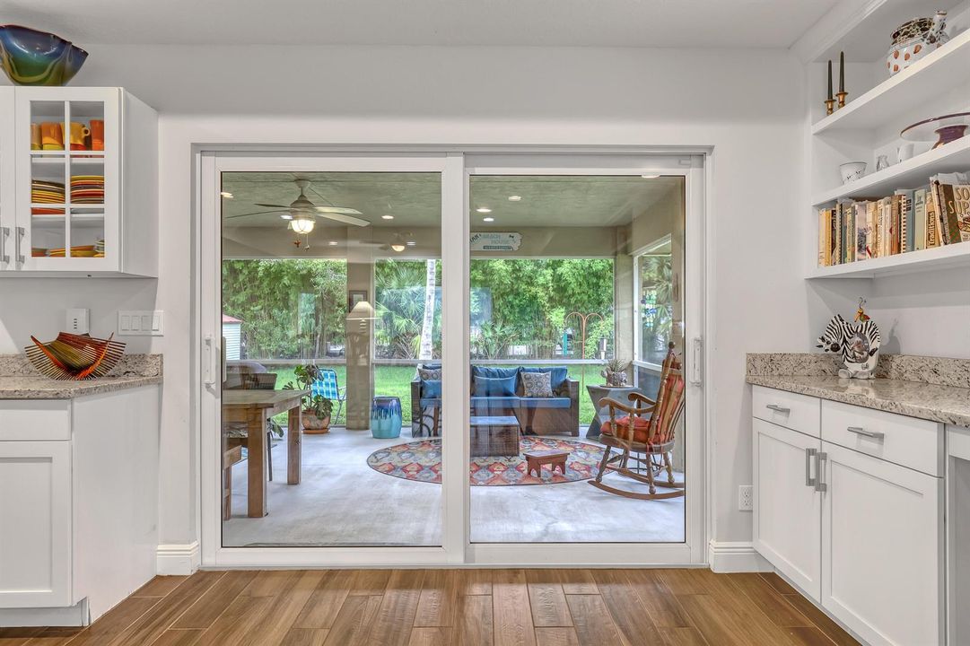guest patio doors 15862 121st Terrace (5