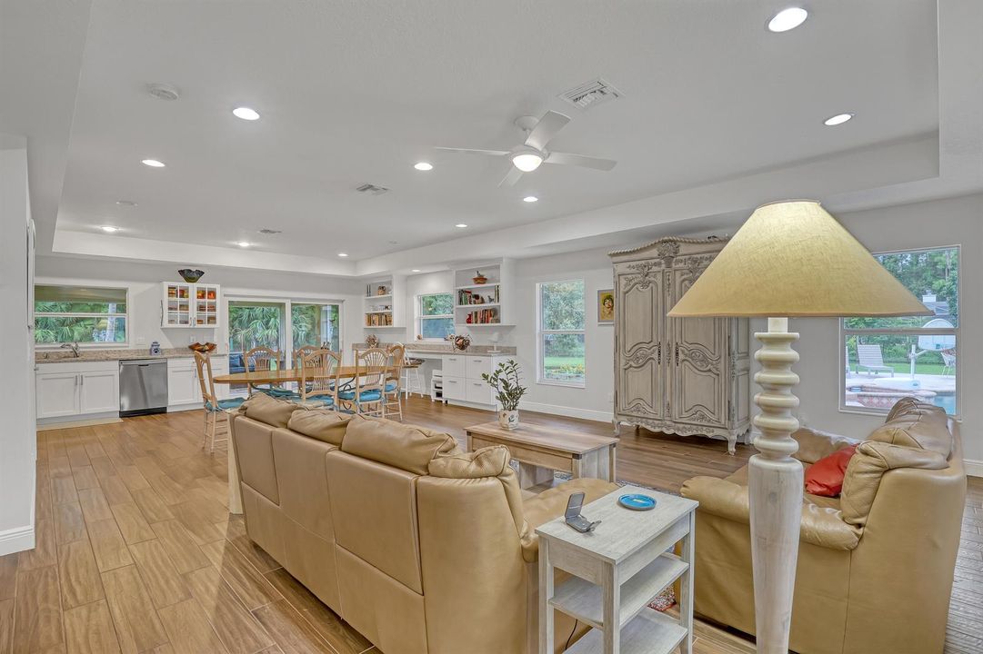 guest living to patio 15862 121st Terrac