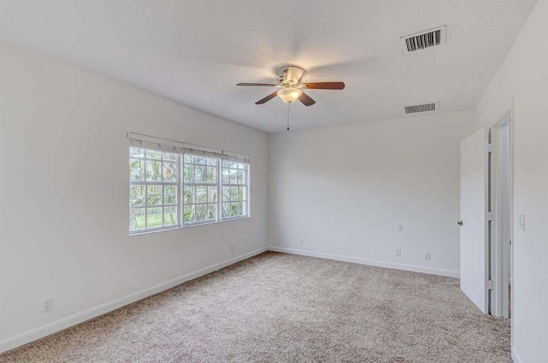 Principal bedroom