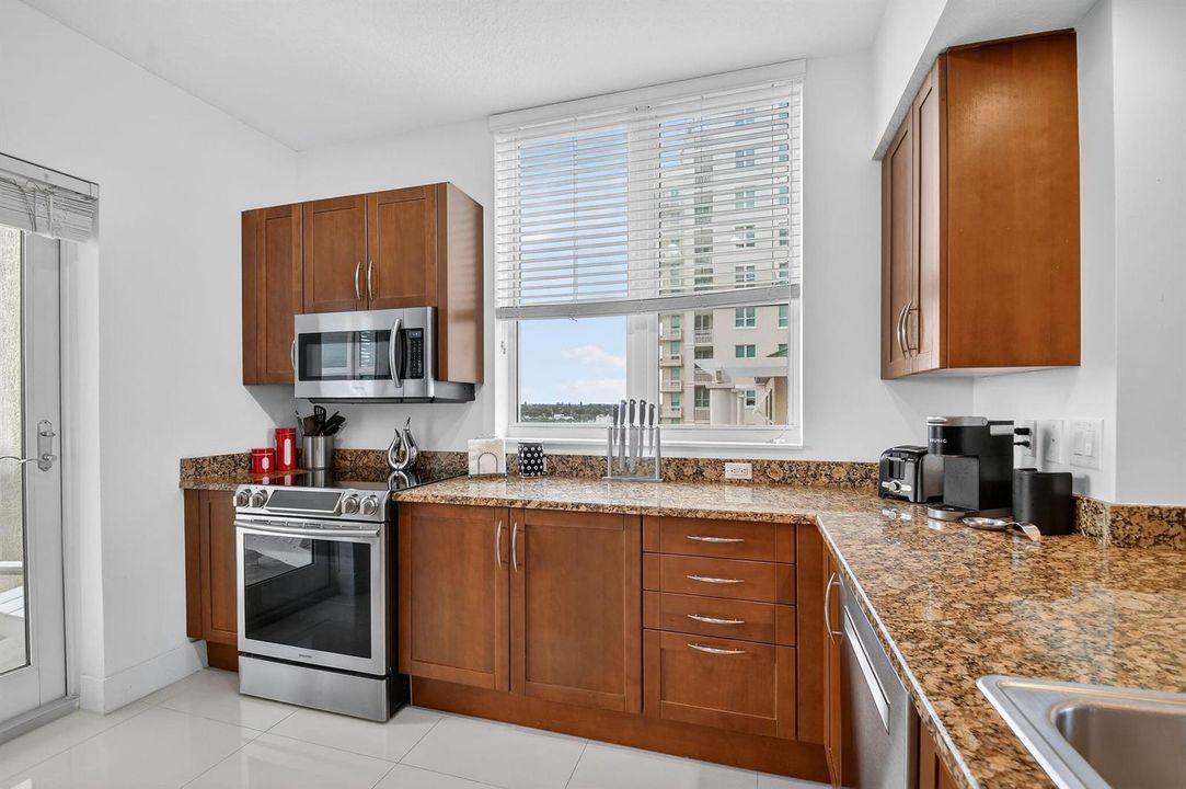 21-web-or-mls-DSC_4768