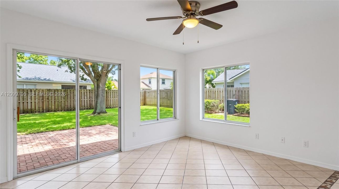 For Rent: $2,050 (3 beds, 2 baths, 1320 Square Feet)