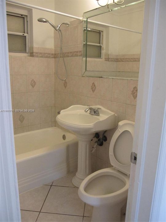 На продажу: $559,900 (4 спален, 3 ванн, 1802 Квадратных фут)