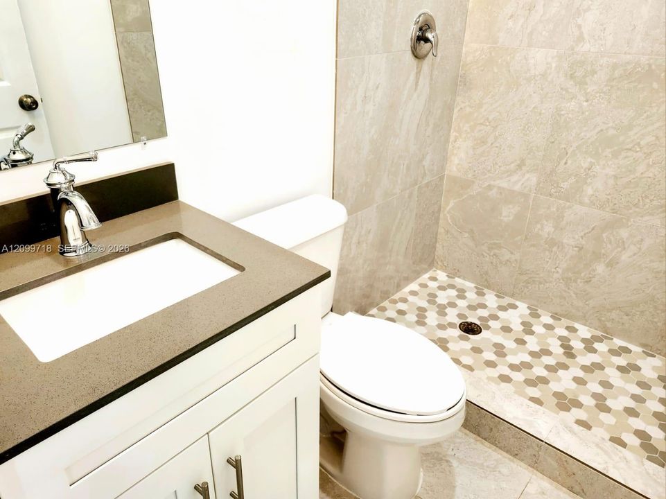 В аренду: $2,150 (1 спален, 2 ванн, 4137 Квадратных фут)