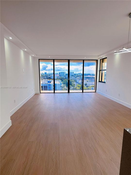 En Renta: $2,750 (2 camas, 2 baños, 1260 Pies cuadrados)