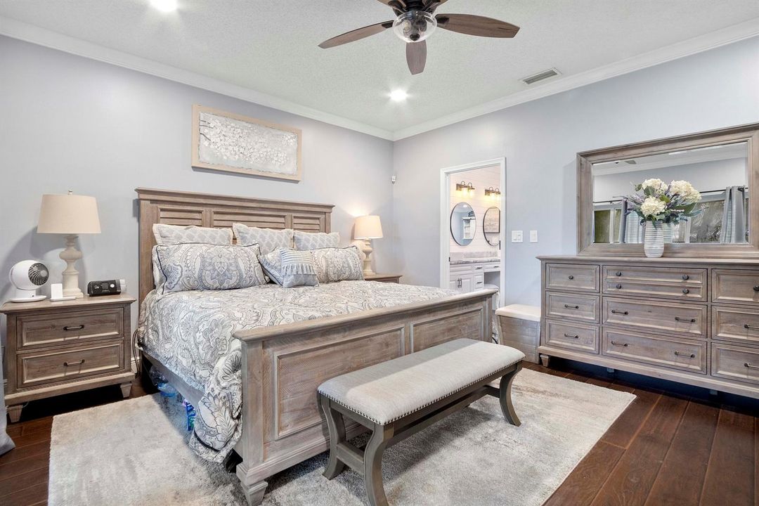 8059 Buttonwood Cir_032