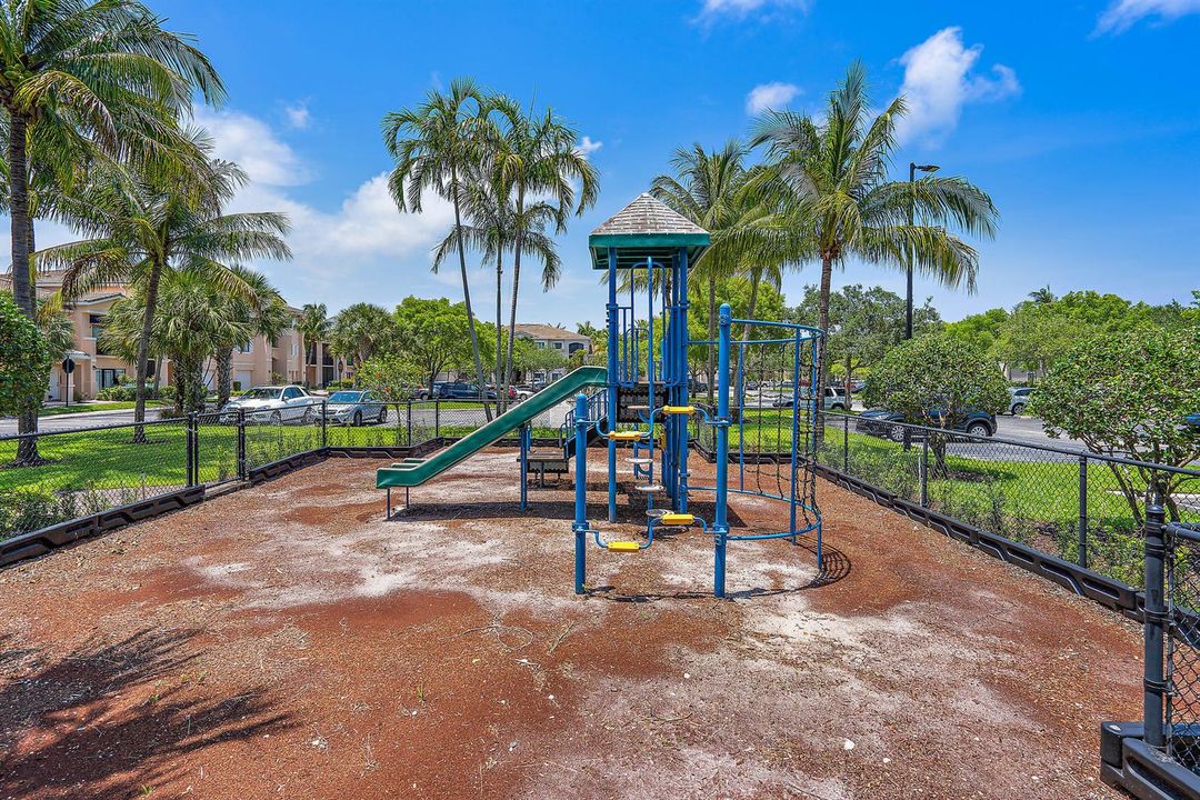 032-2811GrandePkwy109-PalmBeachGardens-F