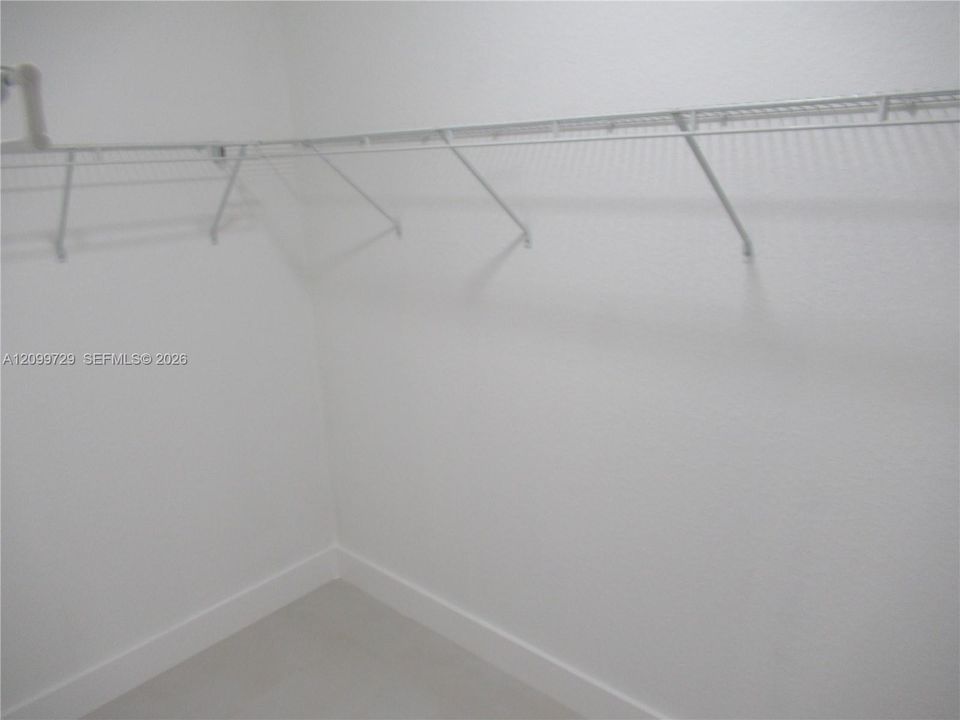 MASTER WALK IN CLOSET