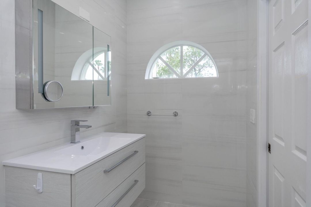 4205 Fairway Dr N Jupiter FL-large-020-0