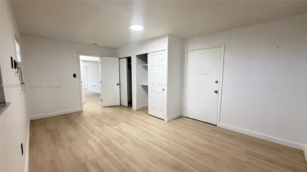 En Renta: $2,100 (2 camas, 1 baños, 31685 Pies cuadrados)