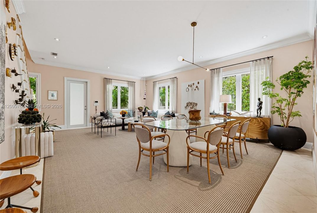 For Sale: $4,290,000 (5 beds, 4 baths, 3284 Square Feet)