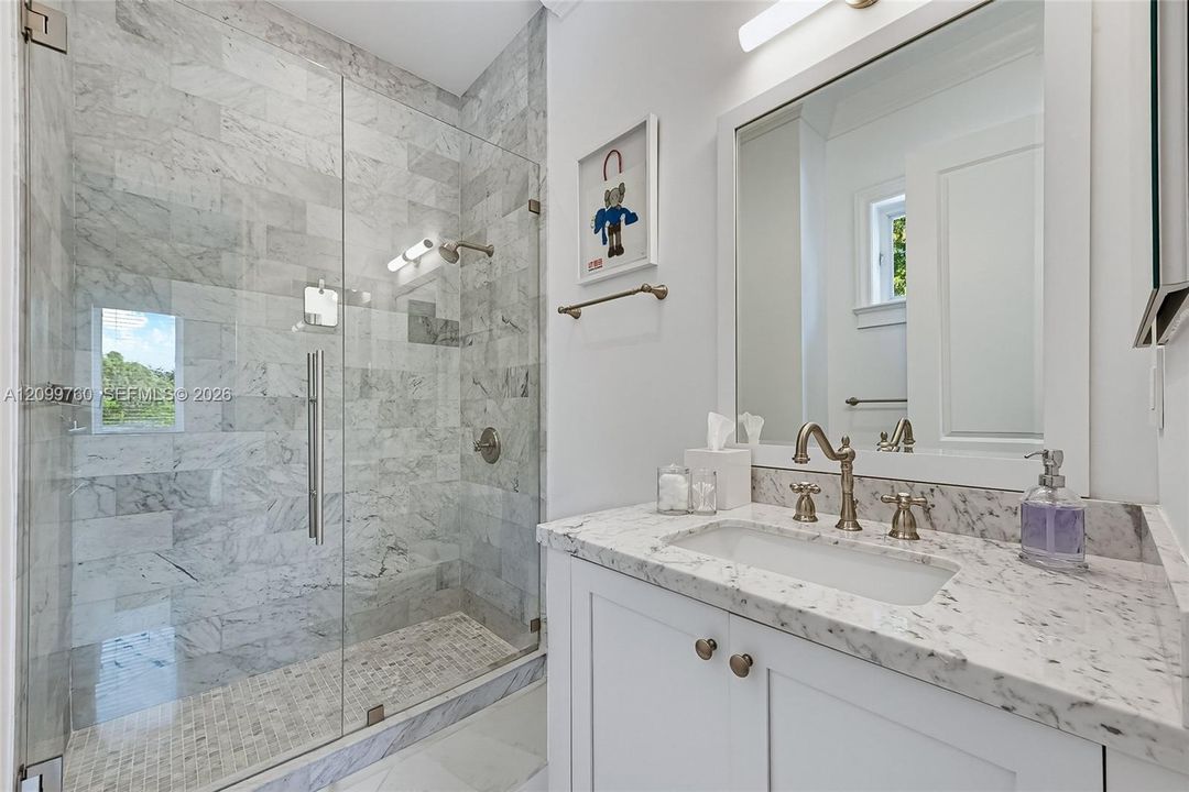 For Sale: $4,290,000 (5 beds, 4 baths, 3284 Square Feet)