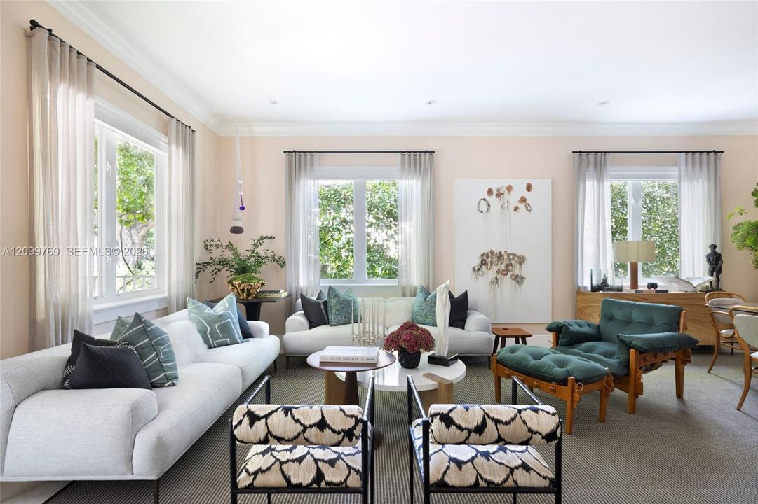 For Sale: $4,290,000 (5 beds, 4 baths, 3284 Square Feet)