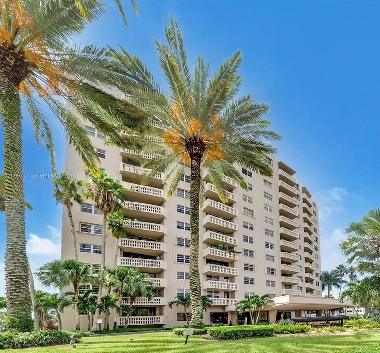 В аренду: $5,300 (2 спален, 2 ванн, 1310 Квадратных фут)