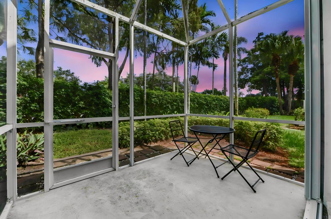 25-patio-01_TW