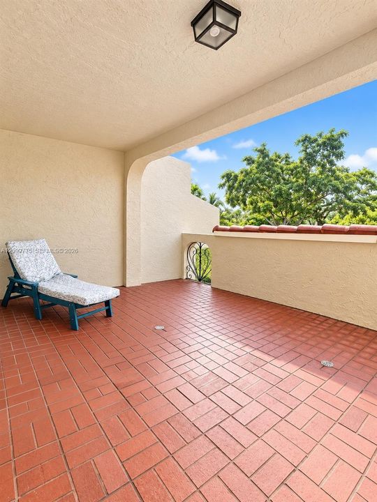 For Sale: $449,790 (2 beds, 2 baths, 1630 Square Feet)