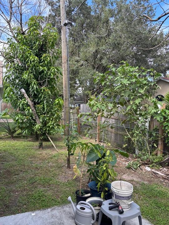 En Venta: $275,000 (3 camas, 2 baños, 0 Pies cuadrados)