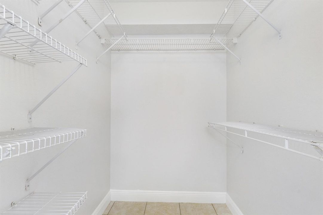 Walk In Closet