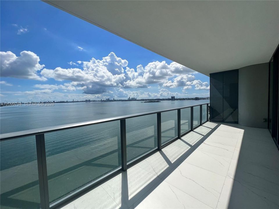 En Venta: $1,230,000 (2 camas, 2 baños, 1088 Pies cuadrados)
