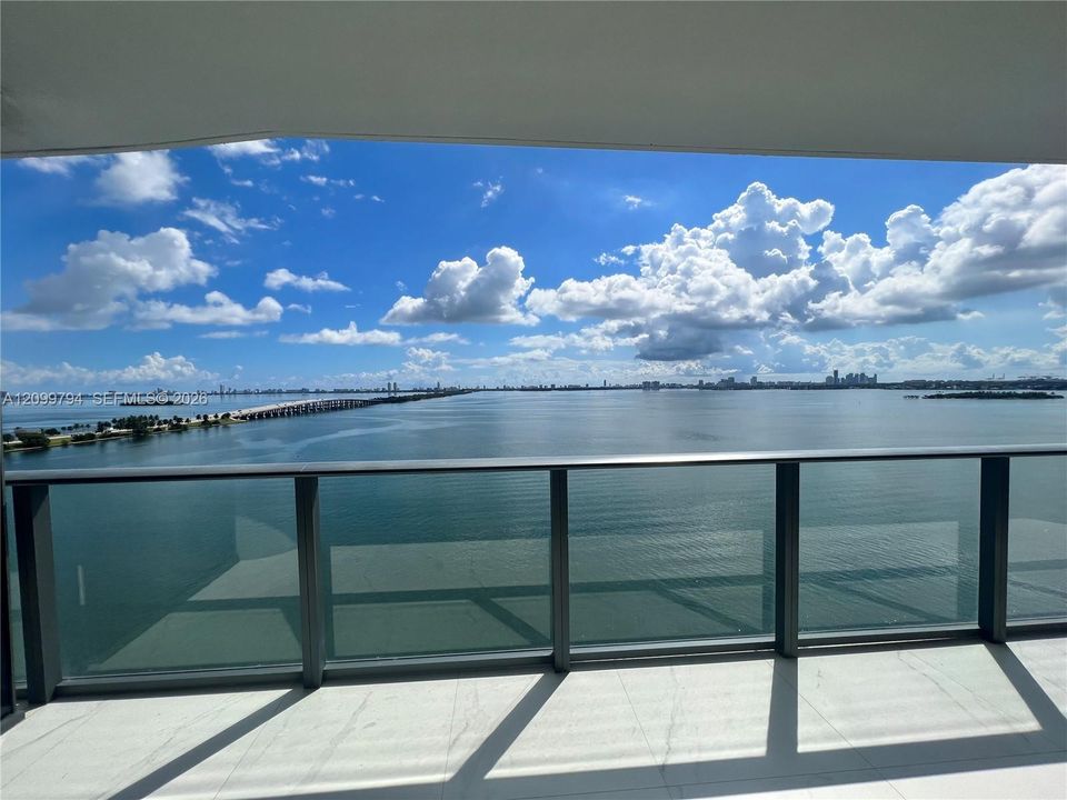 En Venta: $1,230,000 (2 camas, 2 baños, 1088 Pies cuadrados)