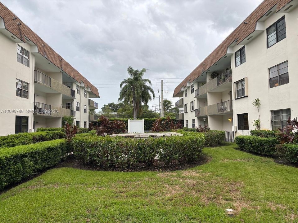 En Venta: $200,000 (1 camas, 1 baños, 728 Pies cuadrados)