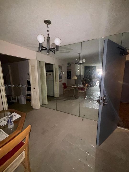 En Venta: $200,000 (1 camas, 1 baños, 728 Pies cuadrados)