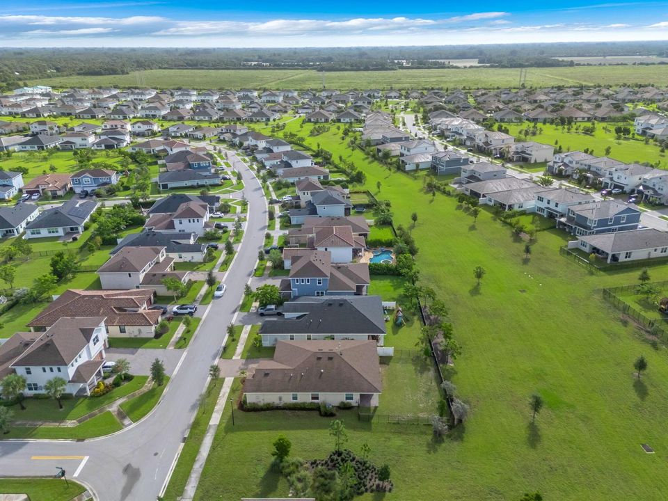 34-web-or-mls-19172Croft-34