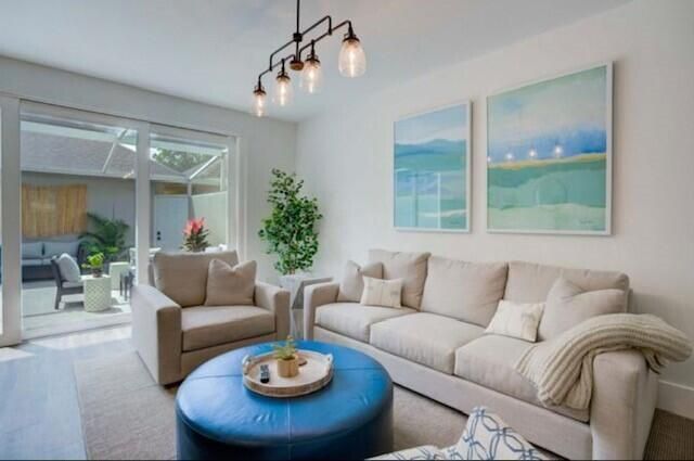 272 murray ct 22