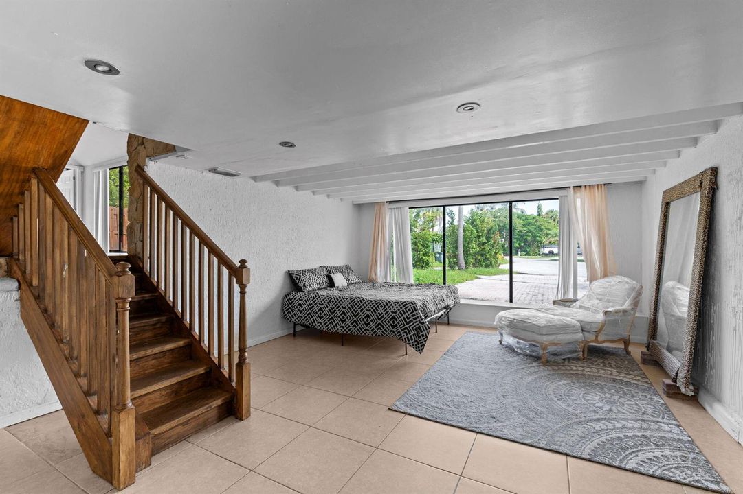 16-web-or-mls-A7409544