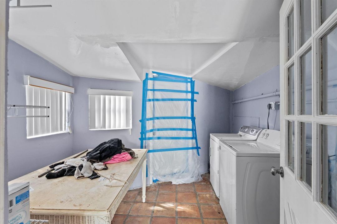 37-web-or-mls-A7409556