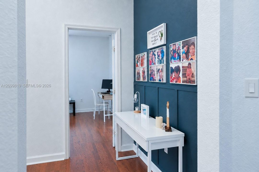 На продажу: $555,000 (3 спален, 2 ванн, 1683 Квадратных фут)