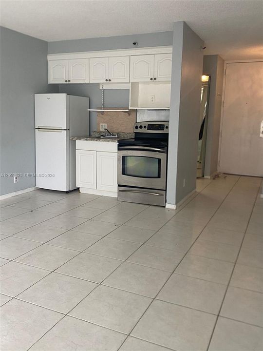 En Renta: $1,300 (0 camas, 1 baños, 385 Pies cuadrados)