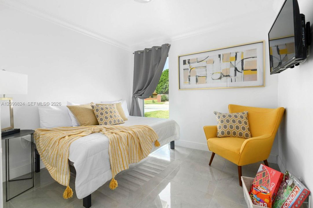 En Venta: $549,999 (3 camas, 2 baños, 1176 Pies cuadrados)