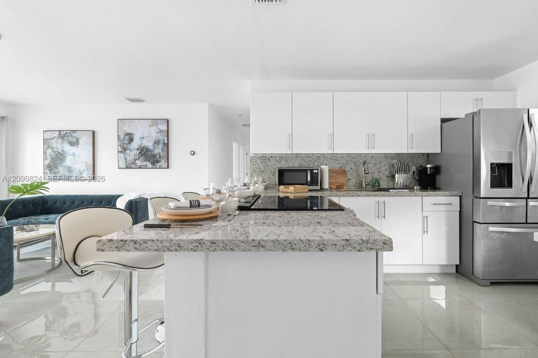 En Venta: $549,999 (3 camas, 2 baños, 1176 Pies cuadrados)