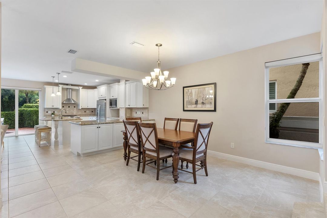 Dining to Kitchen