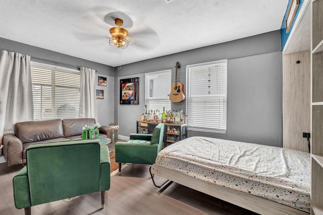 Murphy Bed