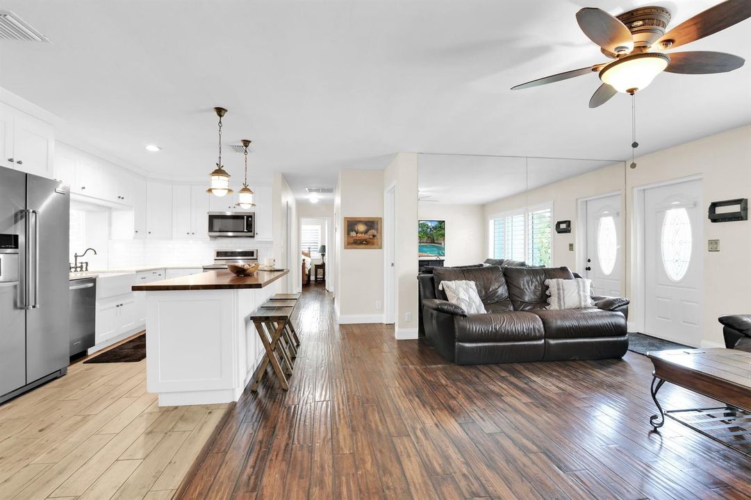 1017 SE Seventh St Deerfield Beach -2