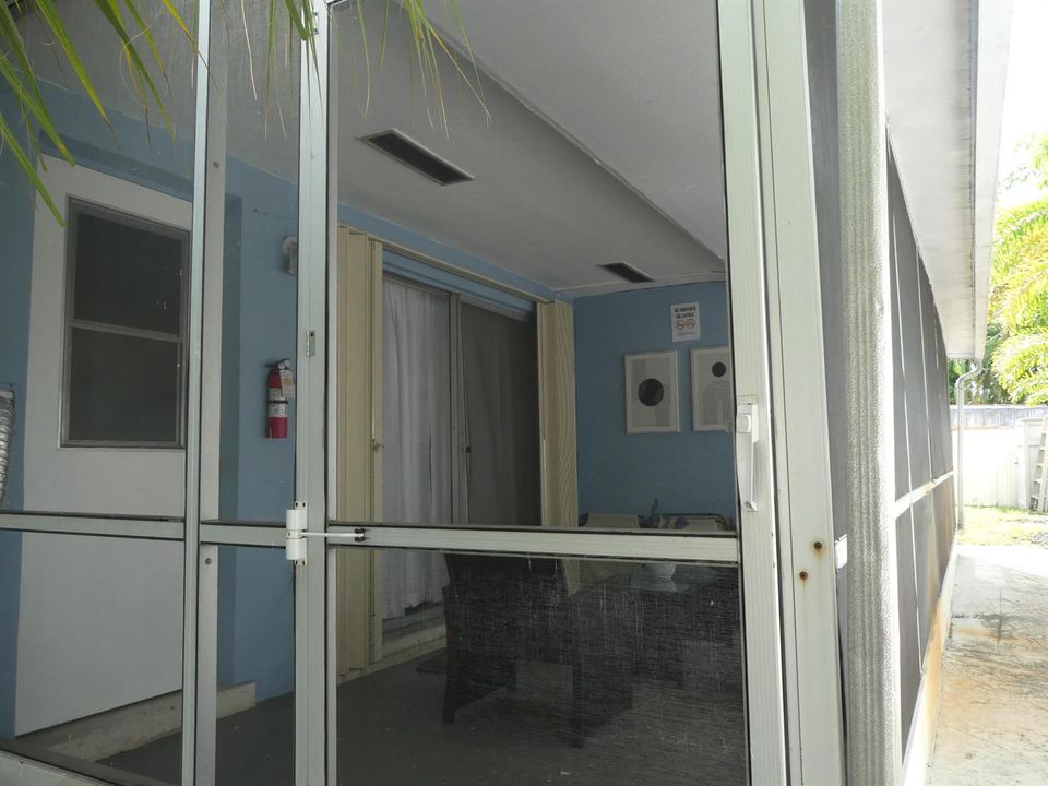 P1040005