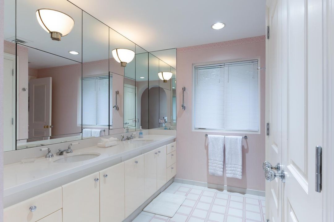 2999 N Ocean Blvd Delray Beach-large-019
