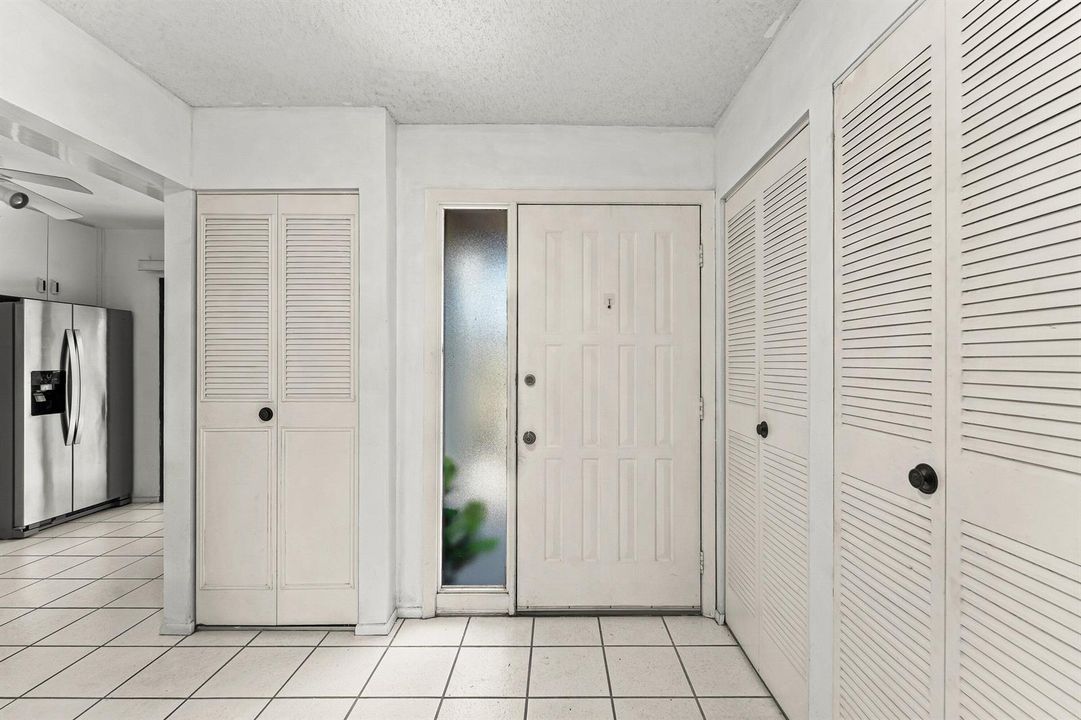 005-83WoodRoseCourt-RoyalPalmBeach-FL-33