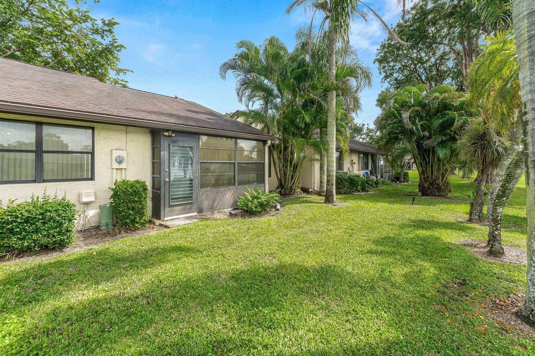 027-83WoodRoseCourt-RoyalPalmBeach-FL-33