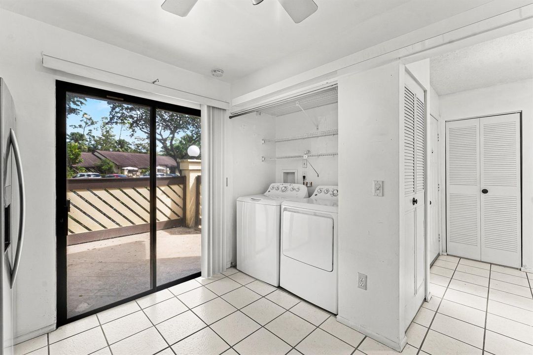 012-83WoodRoseCourt-RoyalPalmBeach-FL-33