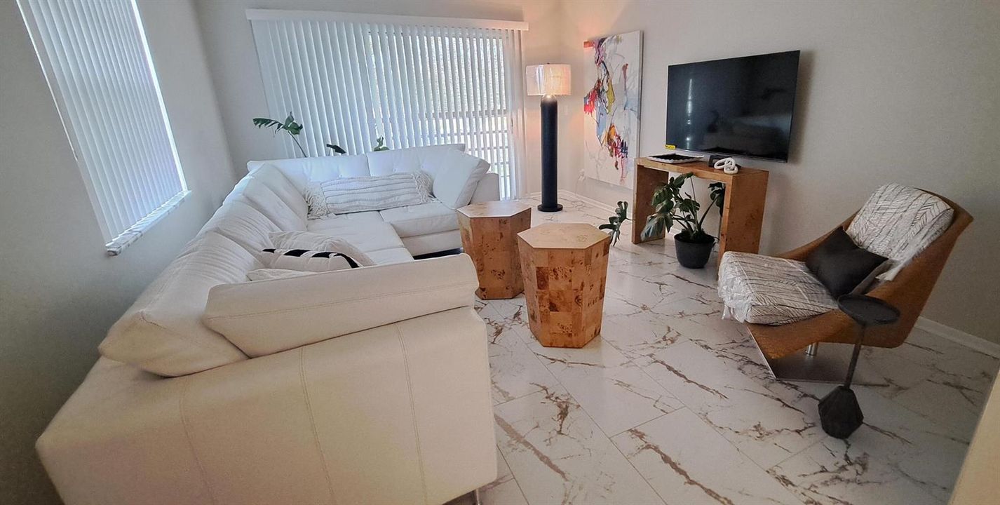 41vista207_living 1