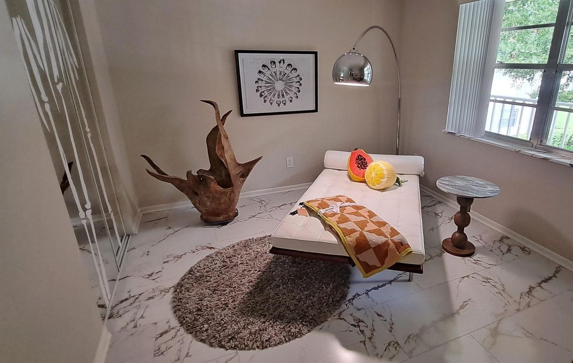 41vista207_guest room