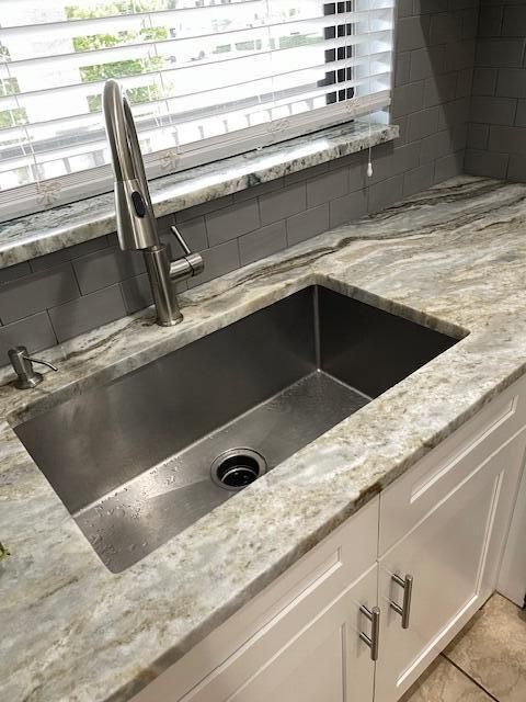 1201 Parkview G-11 5
