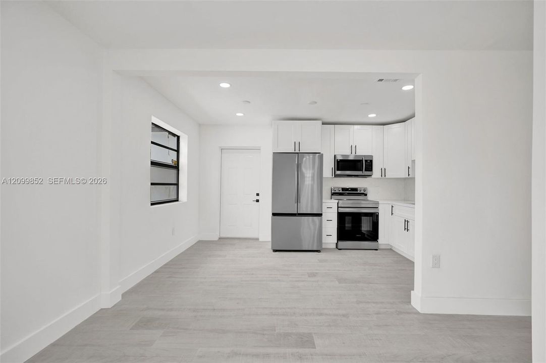 En Venta: $712,500 (3 camas, 2 baños, 1264 Pies cuadrados)